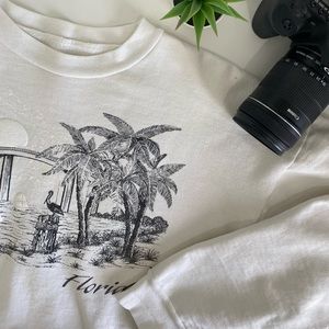 White Cropped Florida Beach Crewneck Size M